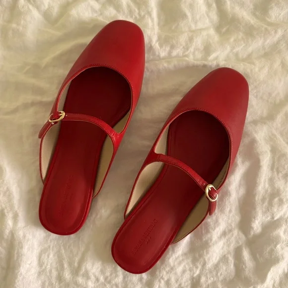 Elegant Red Women's Mules - Picture 1 of 7